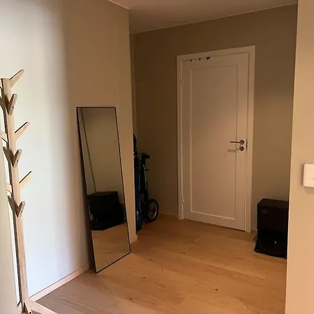 Apartment 2-bedroom Apt - Modern In Ost